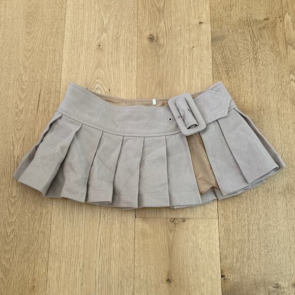 Are You Am I Mini Skirt Pleated Wool Kess Size 0 Cream Beige - Picture 1 of 9
